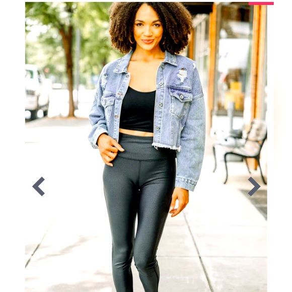 Tops - Black crop top